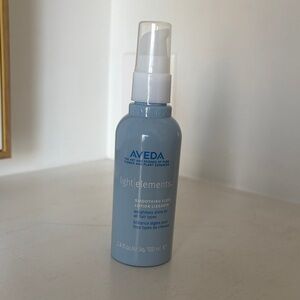 Aveda Light Elements Smoothing Fluid